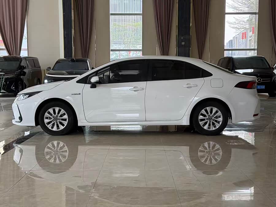 Toyota Corolla 2024 car image #17