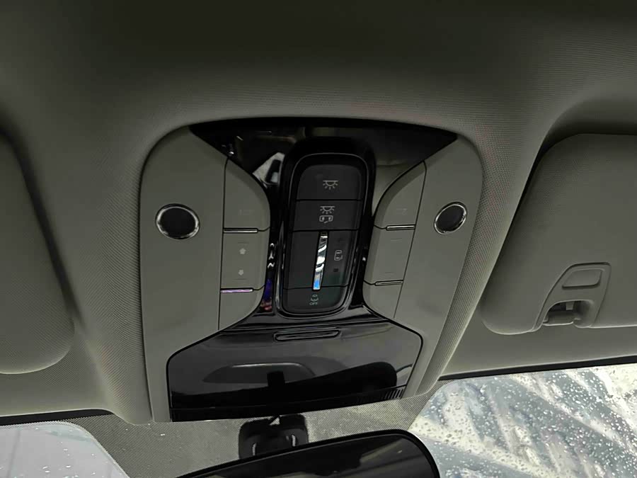 GAC Trumpchi M8 2019 car image #17