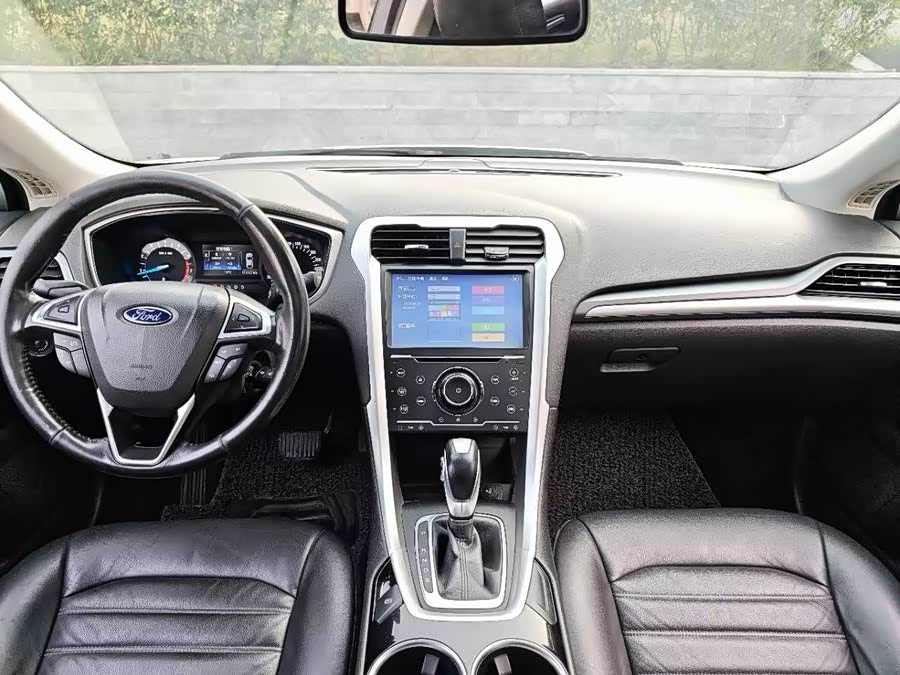 Ford Mondeo 2016 صورة سيارة #17