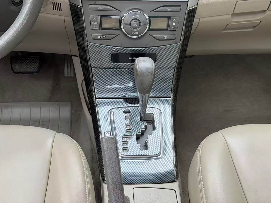 Toyota Corolla 2022 car image #17