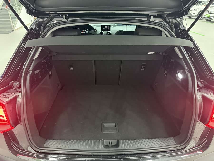 Audi Q2L 2022 imagem de carro #17