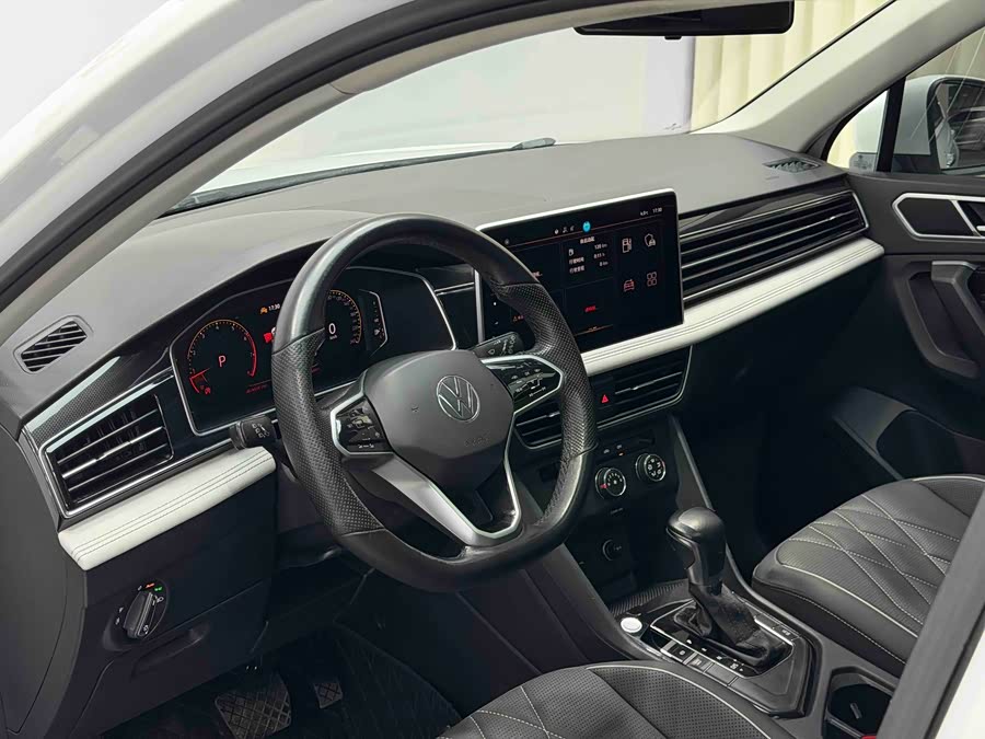 Volkswagen Tiguan L 2023 #17 Volkswagen Tiguan L 2023 immagine di auto #17