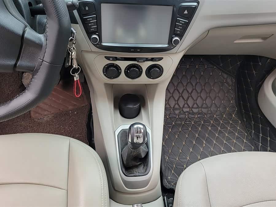 Citroen C-Elysée 2015 imagem de carro #17