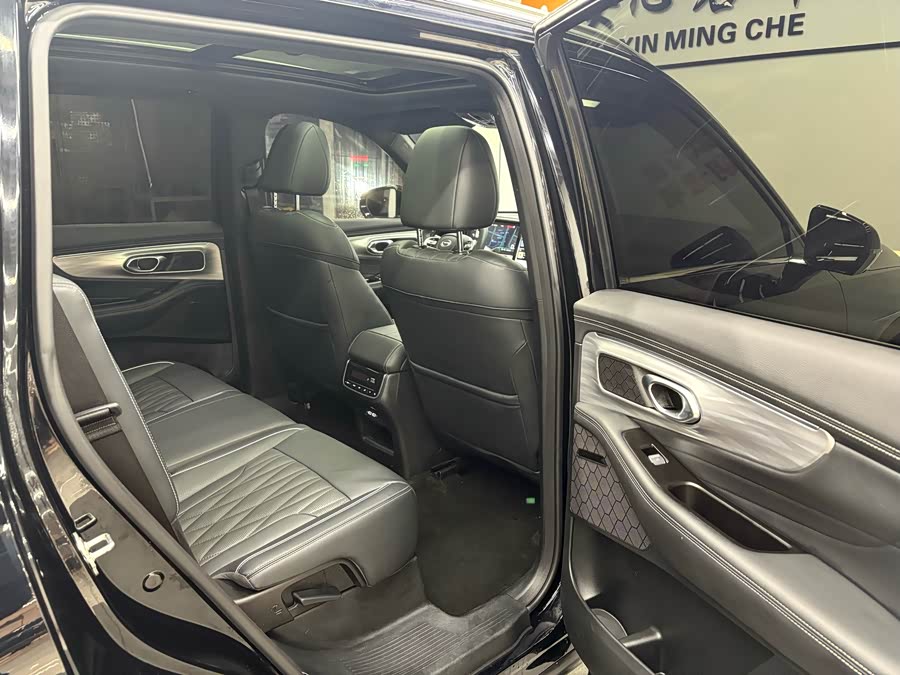 GAC Trumpchi GS8 2023 immagine di auto #17