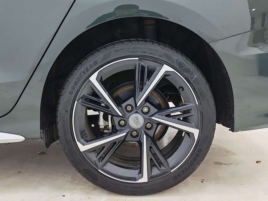 Audi A3 2021 car image #17