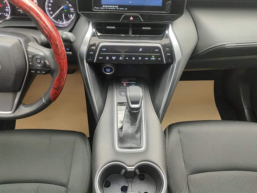 Toyota Harrier 2022 صورة سيارة #17