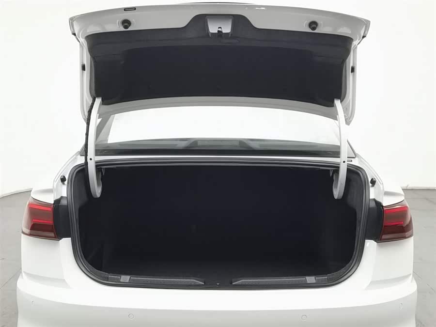 Volkswagen Bora 2019 immagine di auto #17