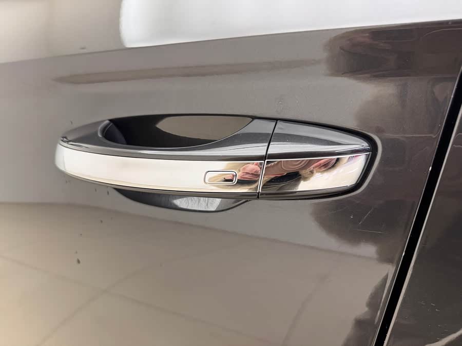 Volkswagen Tharu 2022 car image #17