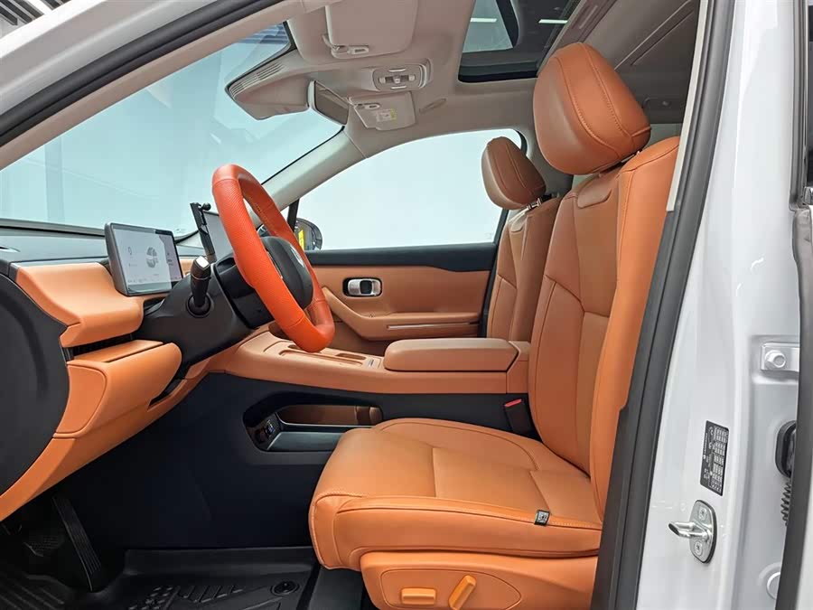 零跑汽车 零跑C16 2025 汽车图片 #17