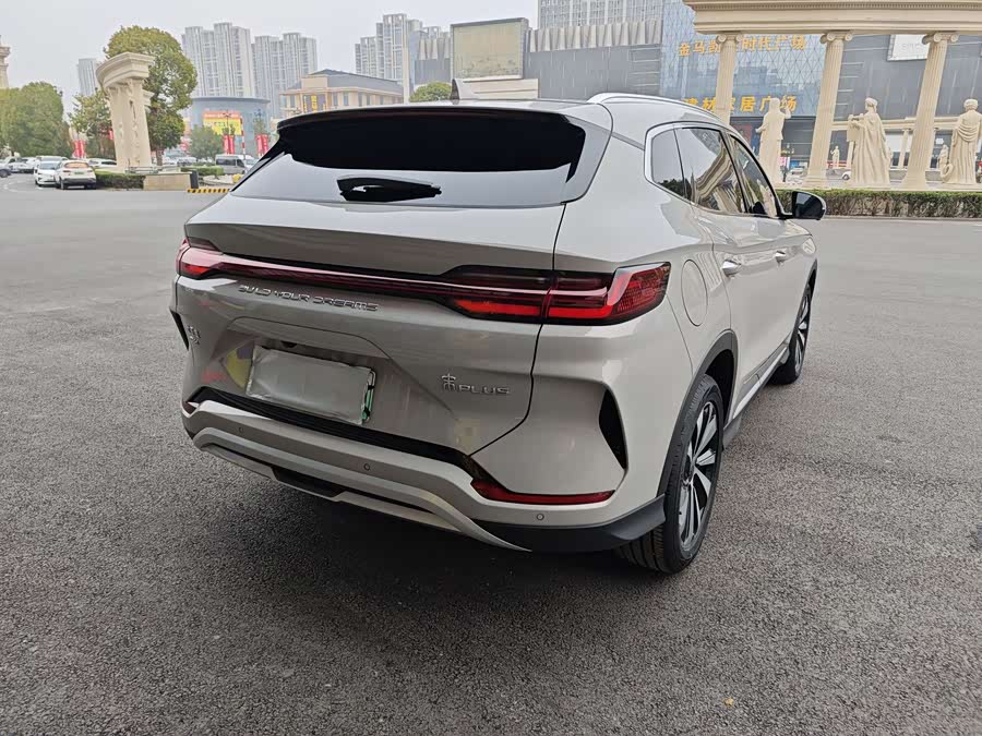BYD Song Plus New Energy 2023 car image #17