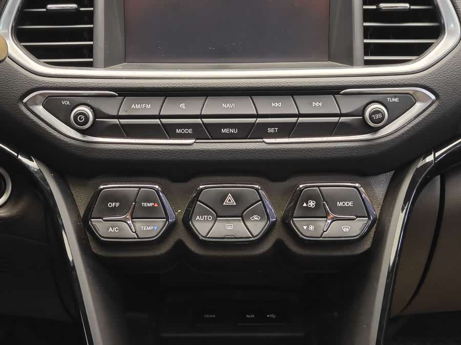 GAC Shirui PHEV 2019 صورة سيارة #17