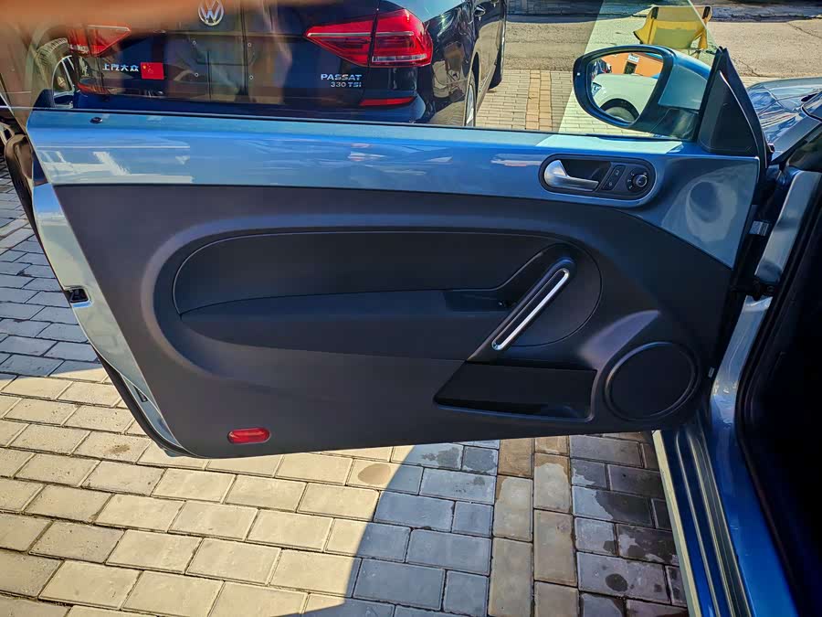 Volkswagen Beetle 2017 изображение автомобиля #17