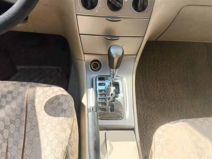 Toyota Corolla (Classic) 2015 car image #17