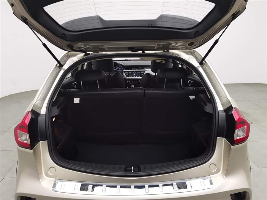 GEELY 2018 immagine di auto #17