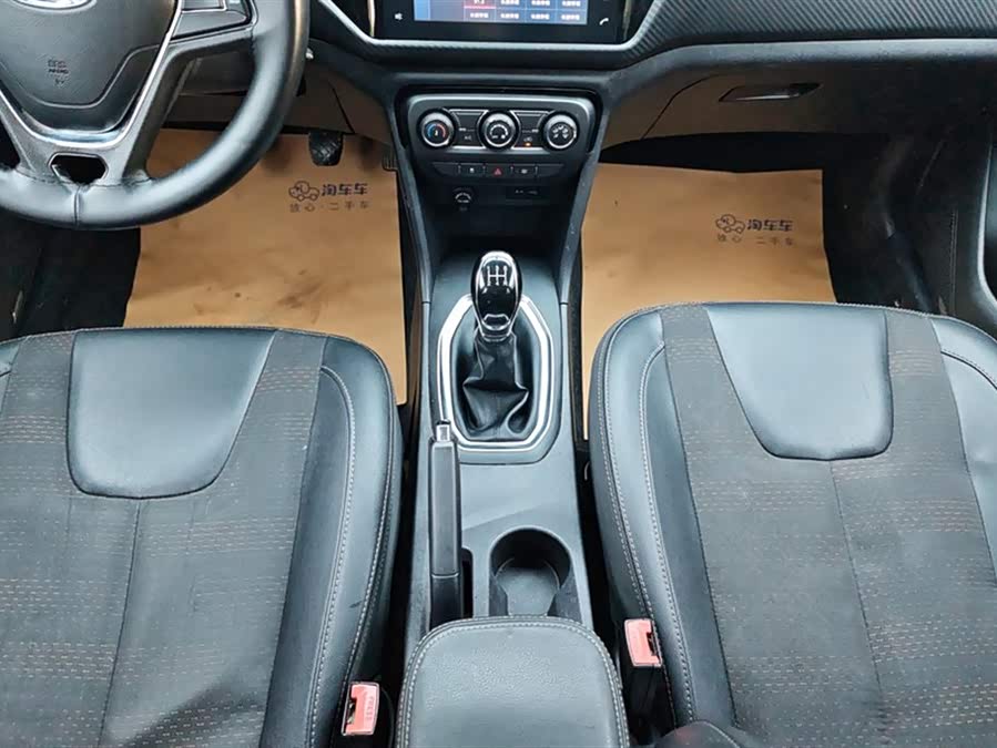 Chery Tiggo 3x 2018 car image #17