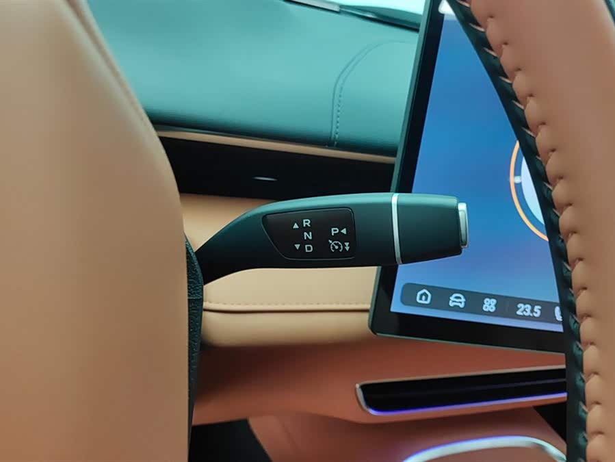 Deepal S07 2023 image de voiture #17