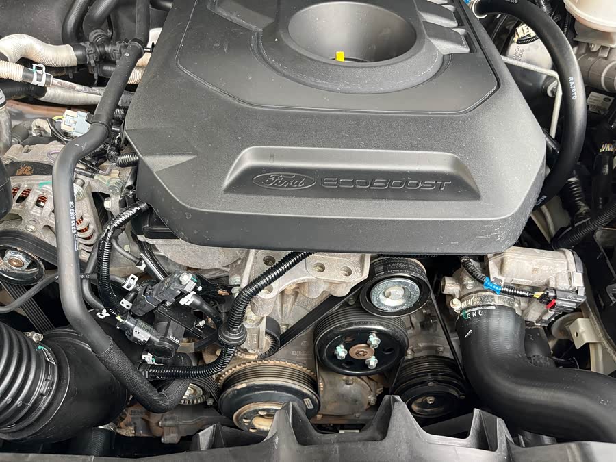 Ford Everest 2017 صورة سيارة #17