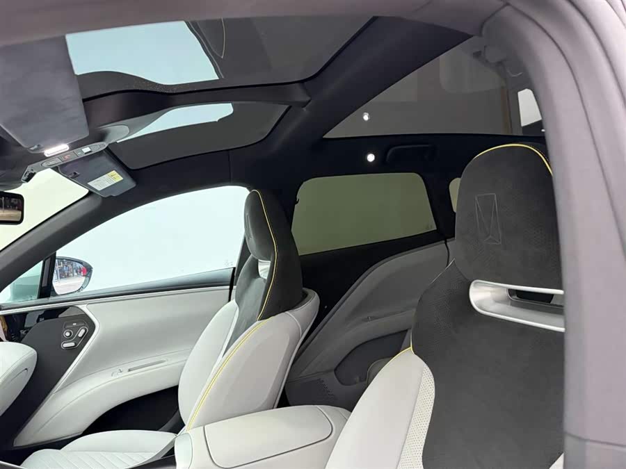 阿维塔 阿维塔11 2023 汽车图片 #17