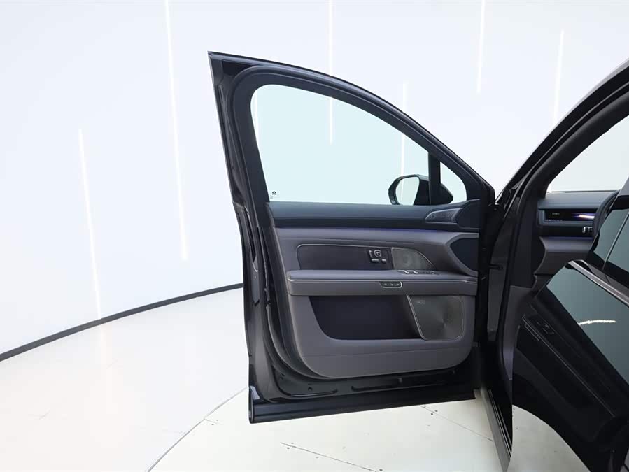 蔚来 蔚来ES8 2026 汽车图片 #17