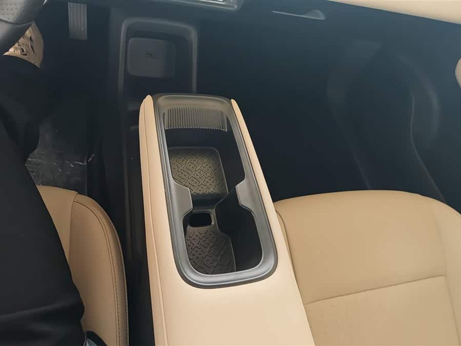 Wuling Binguo PLUS 2026 immagine di auto #17