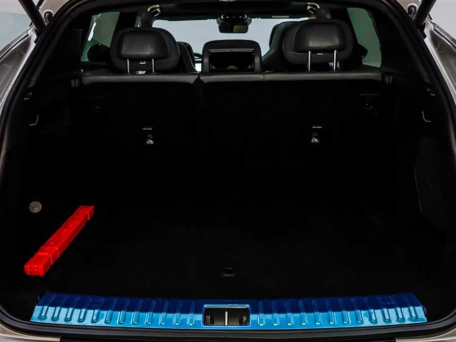 Lynk & Co 08 EM-P 2024 car image #17