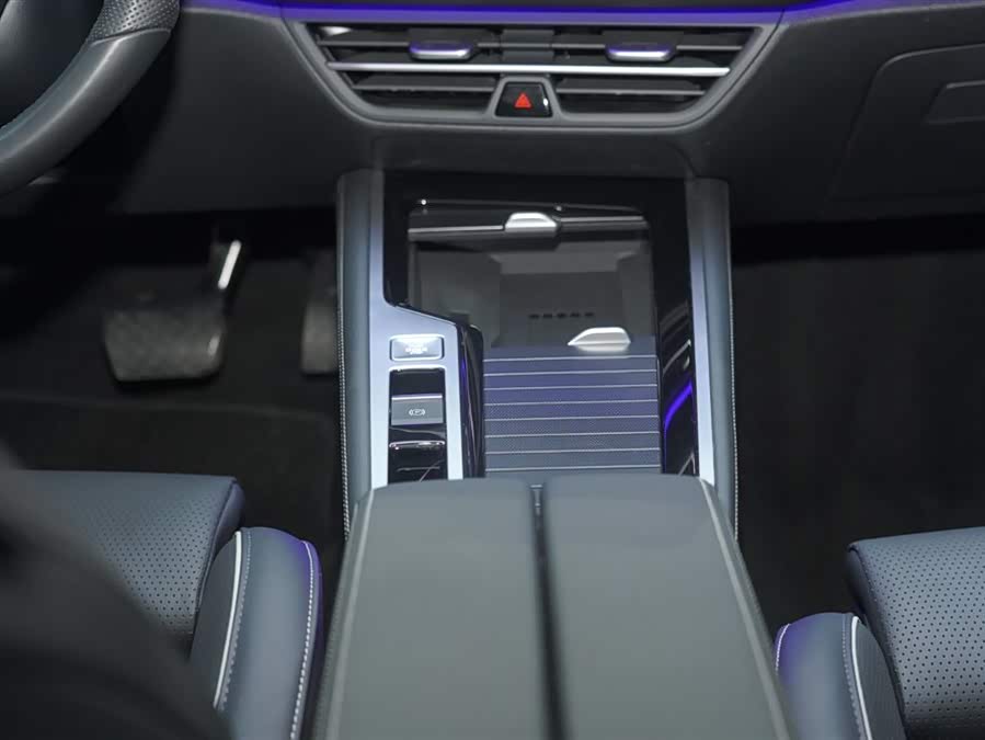 Volkswagen Magotan 2025 car image #17