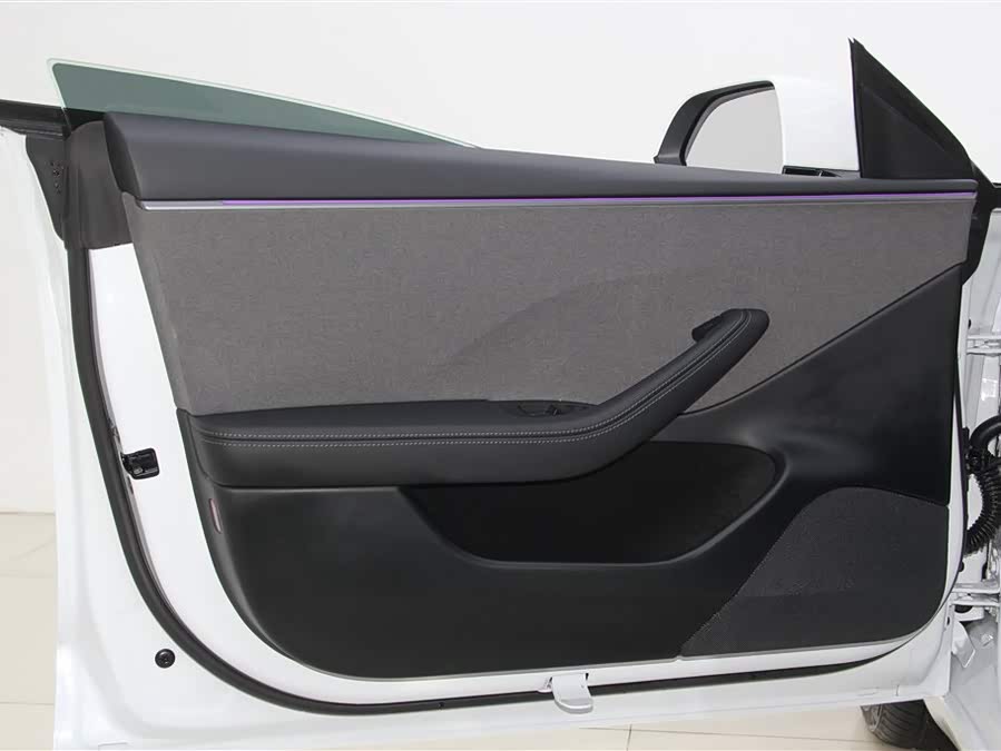 特斯拉 Model 3 2025 汽车图片 #17