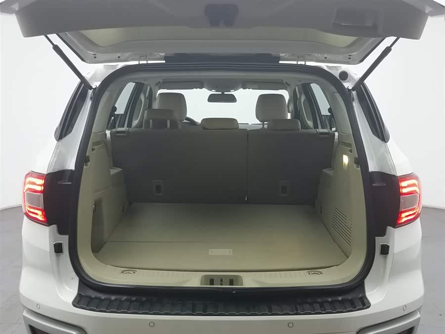 Ford Everest 2018 car image #17