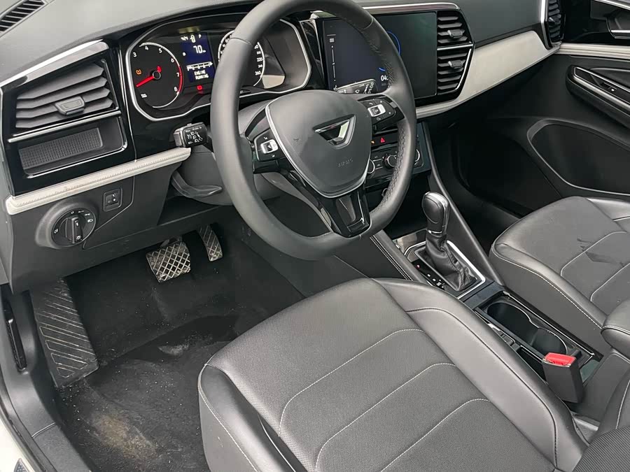 Jetta VS5 2023 imagen de coche #17