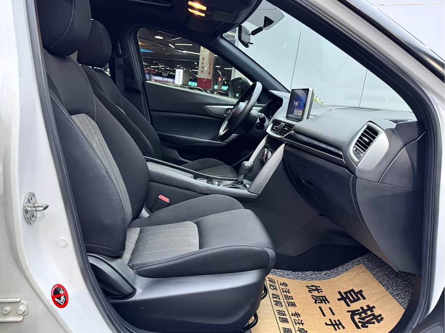 马自达 马自达CX-4 2018 汽车图片 #17