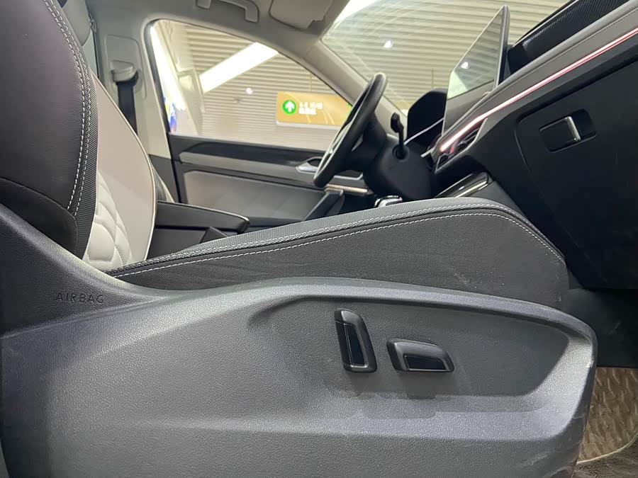 Volkswagen Tayron 2023 car image #17