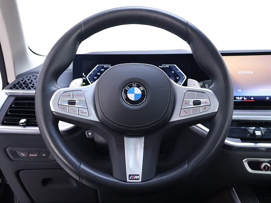 BMW X5 2025 imagen de coche #17