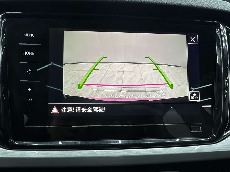 Skoda Kamiq 2023 изображение автомобиля #17