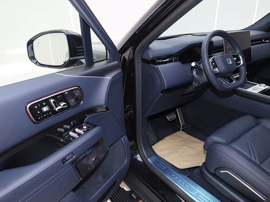 极氪 极氪9X 2026 汽车图片 #17