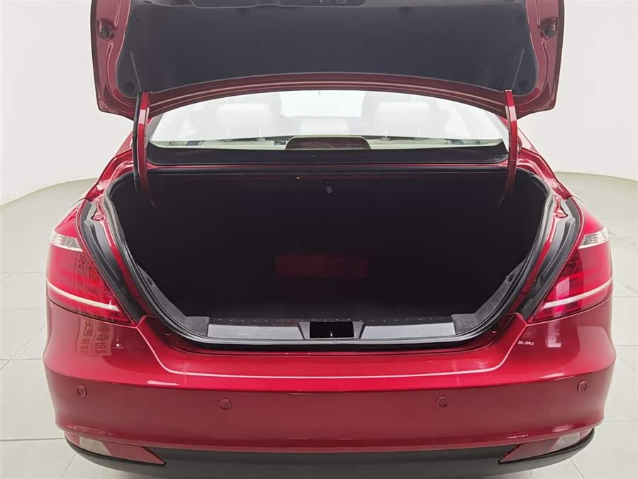 GEELY Emgrand 2015 car image #17