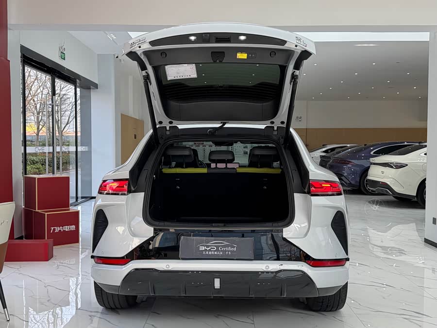 BYD SongL EV 2025 car image #17