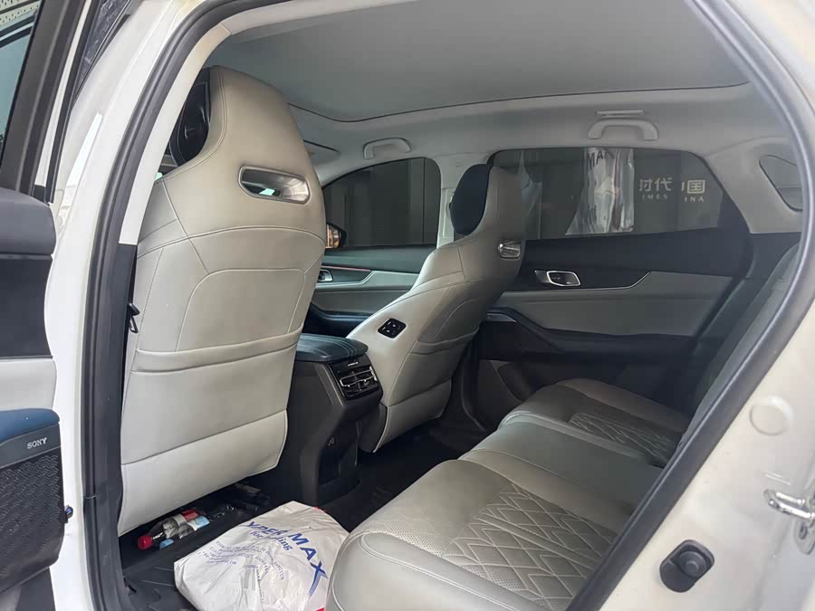 Changan UNI-K iDD 2022 immagine di auto #17