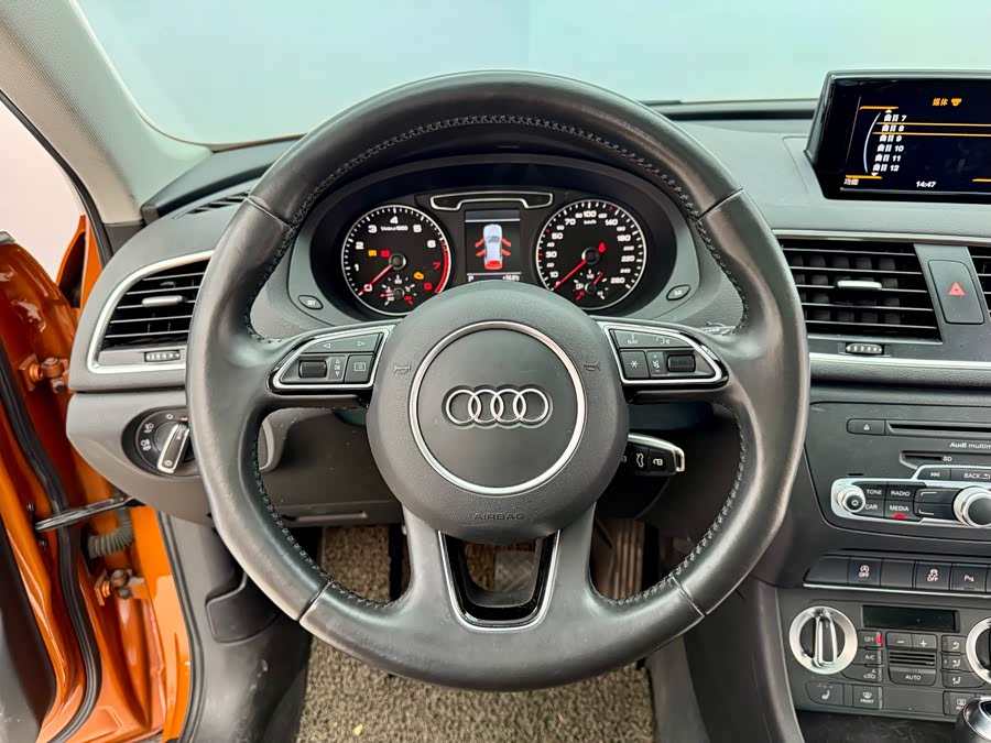 Audi Q3 2014 #17 Audi Q3 2014 car image #17
