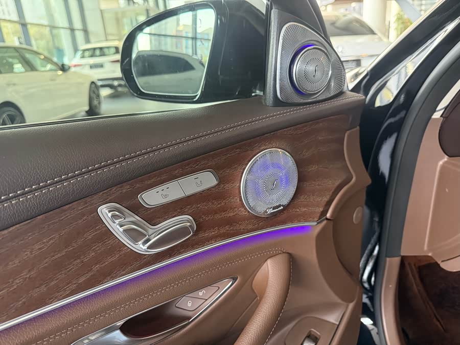 Mercedes-Benz E Class 2022 car image #17