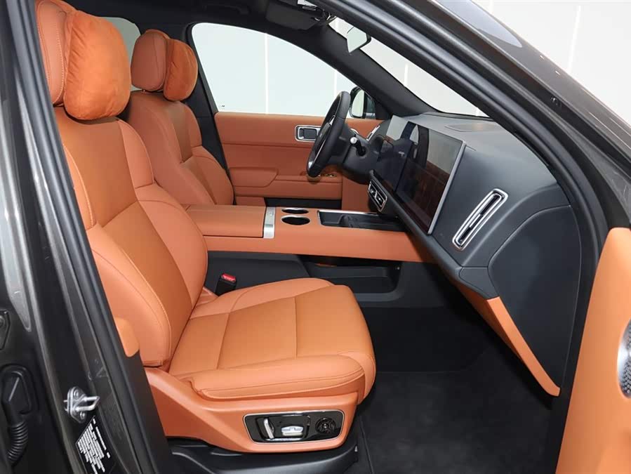 Li L7 2025 immagine di auto #17