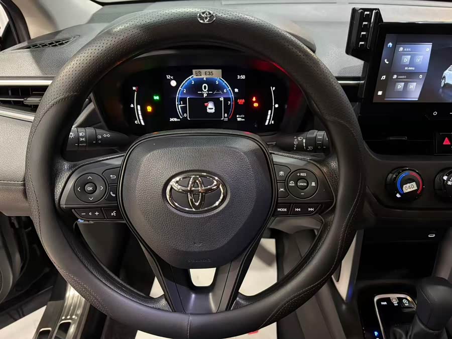 Toyota Corolla Cross 2025 car image #17