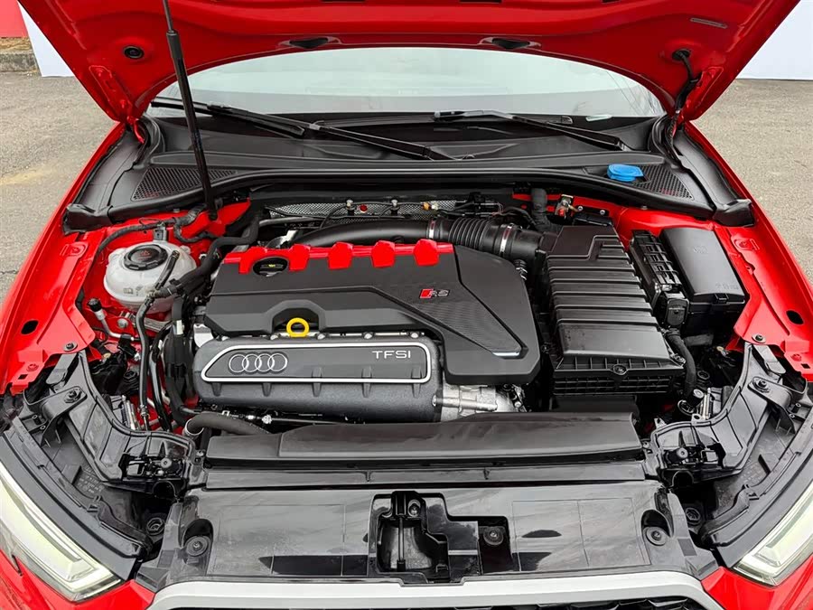 Audi RS 3 2019 imagem de carro #17