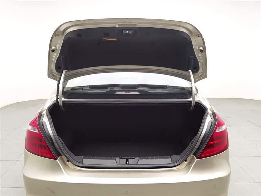 GEELY Emgrand 2017 car image #17