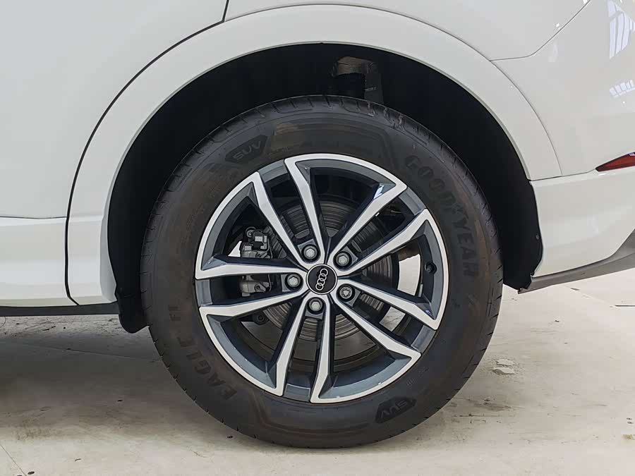 Audi Q3 2023 #17 Audi Q3 2023 immagine di auto #17