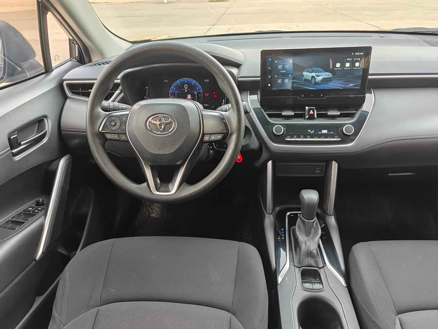 Toyota Frontlander 2023 car image #17