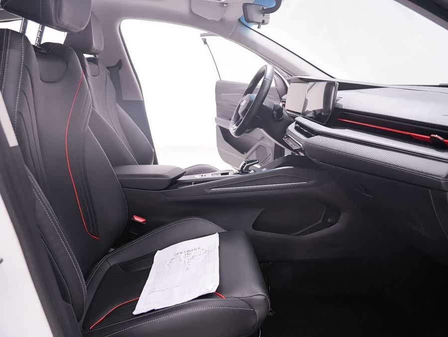 GEELY Binray 2024 car image #17