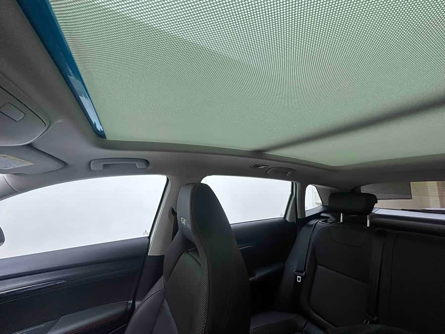 Skoda Kamiq 2023 car image #17