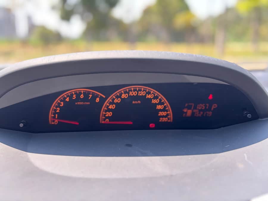 Yaris 2011 immagine di auto #17