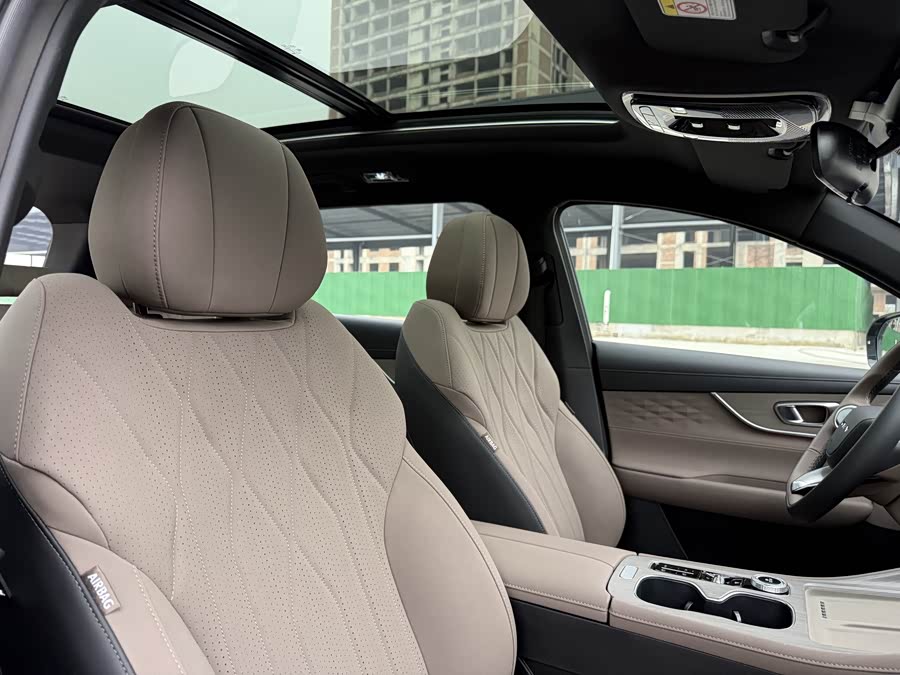 奇瑞 瑞虎8 PLUS 2025 汽车图片 #17