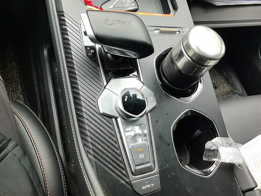 Changan UNI-K 2021 immagine di auto #17